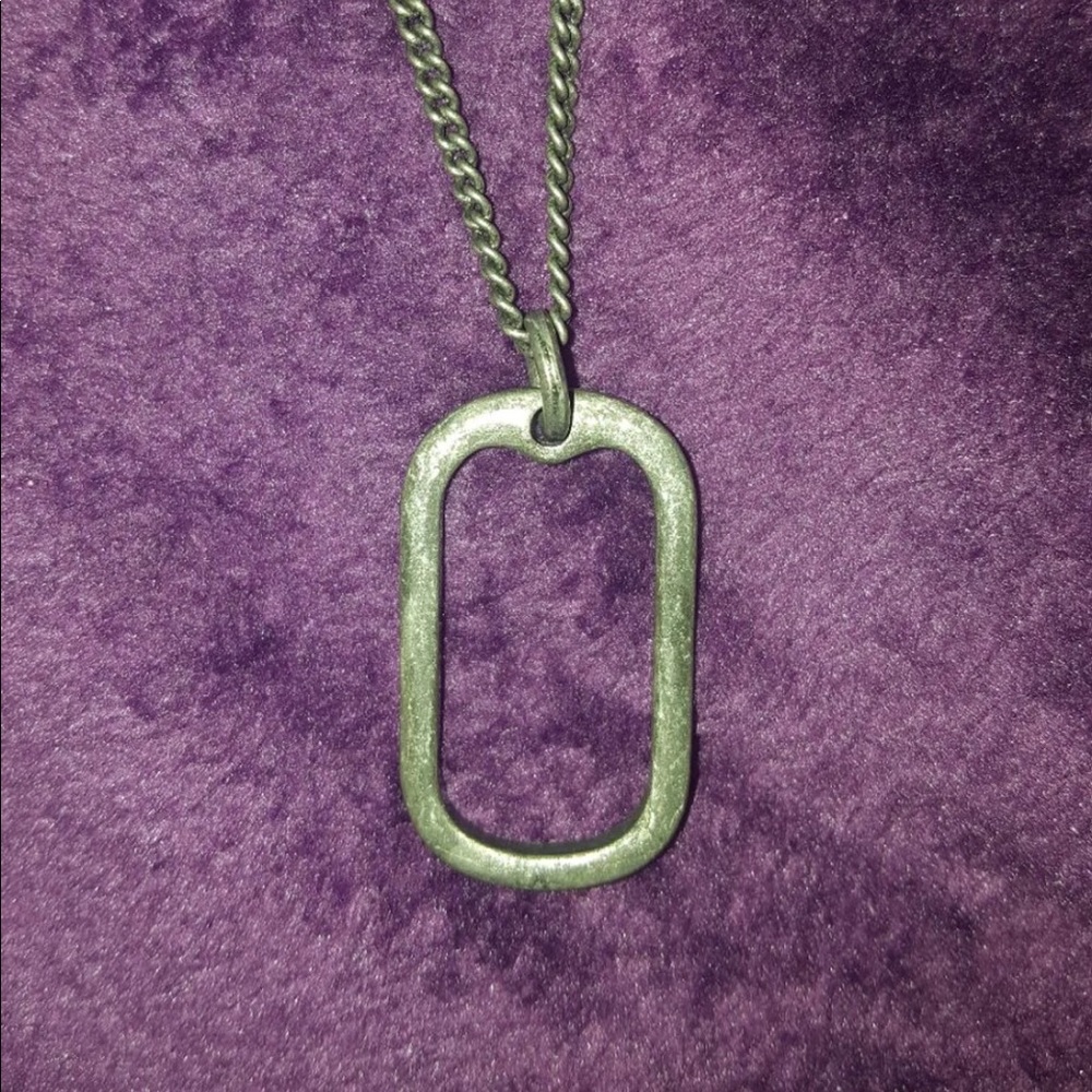 Guess necklace unisex